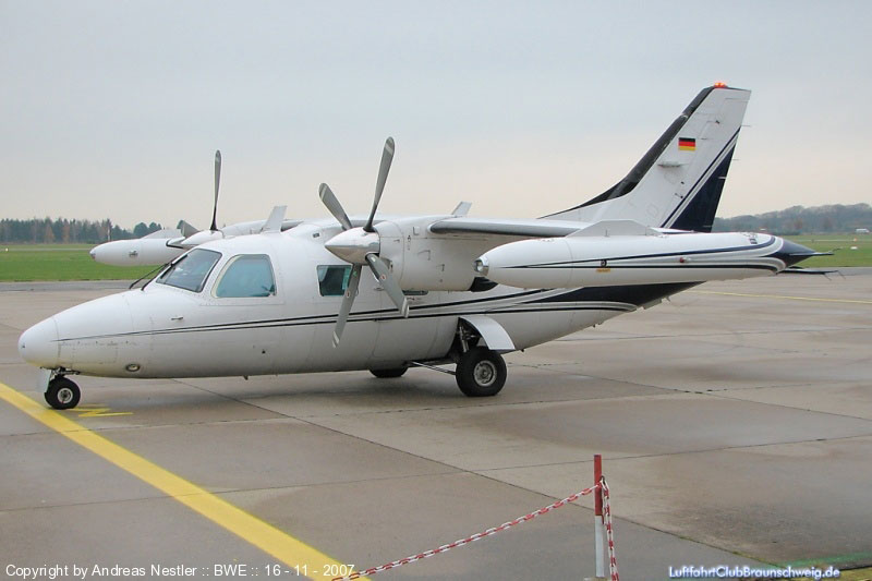 Air carrier / Cargo and passenger flights at Eisenach Kindel