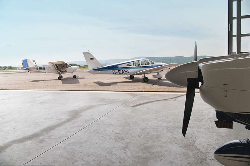 Hangar Space at airfield Eisenach Kindel 